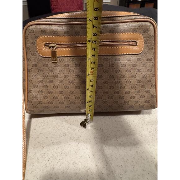 Vintage Gucci Micro GG Supreme Shoulder Bag In Tan - Picture 3 of 16